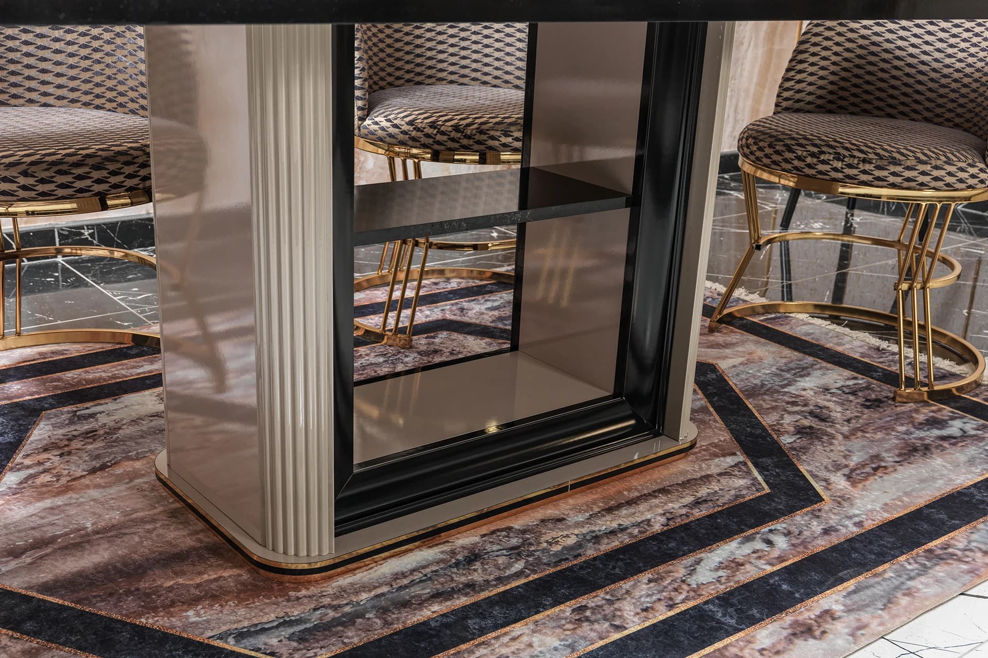 Varno Dining Room Chair