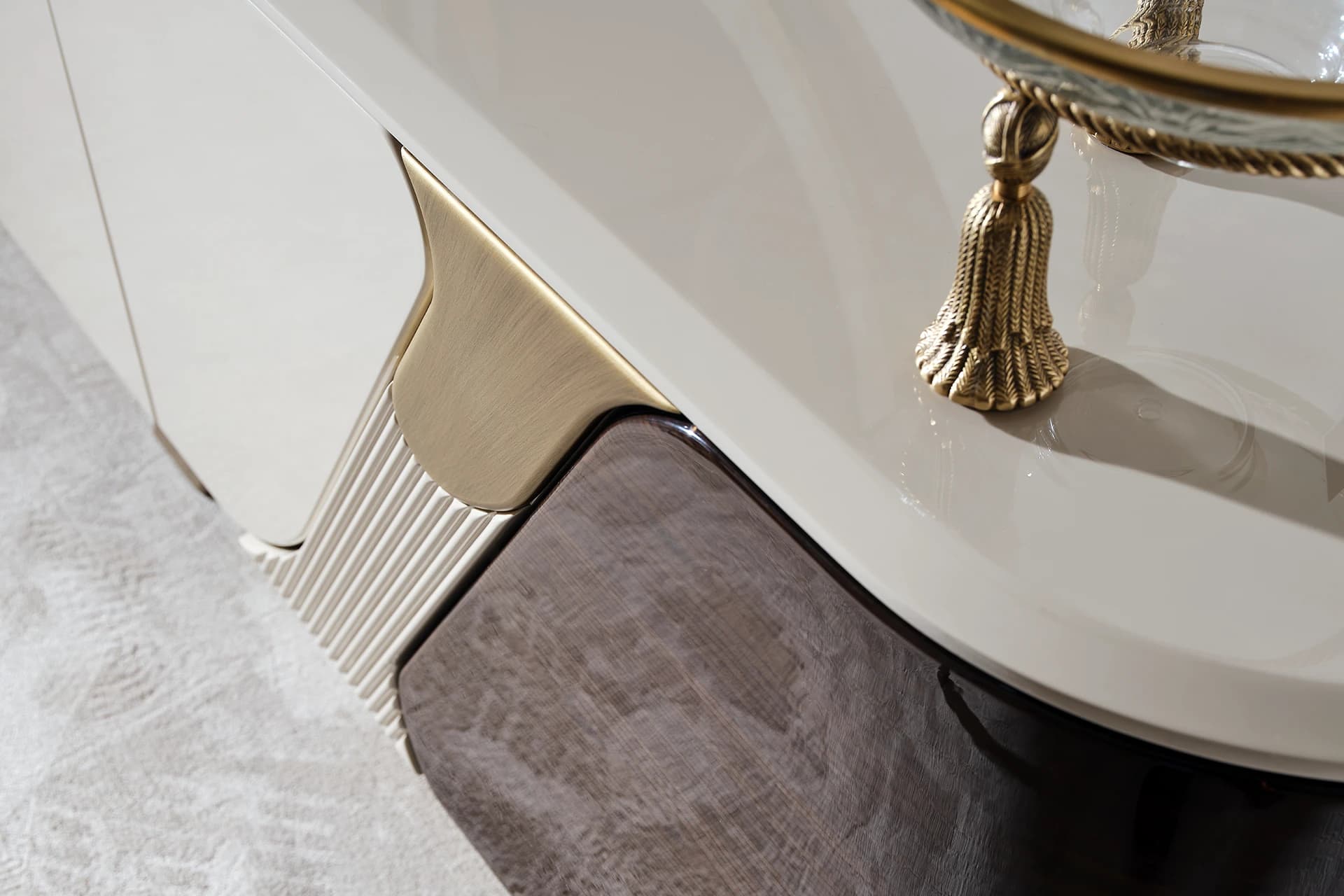 Cies Dining Room Console Detail