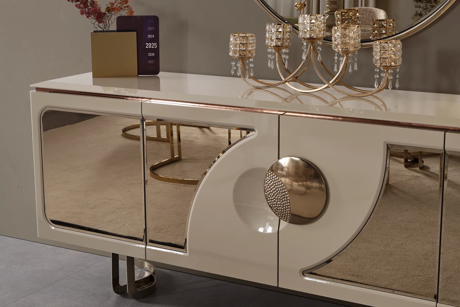 Lariel Dining Room Console Detail