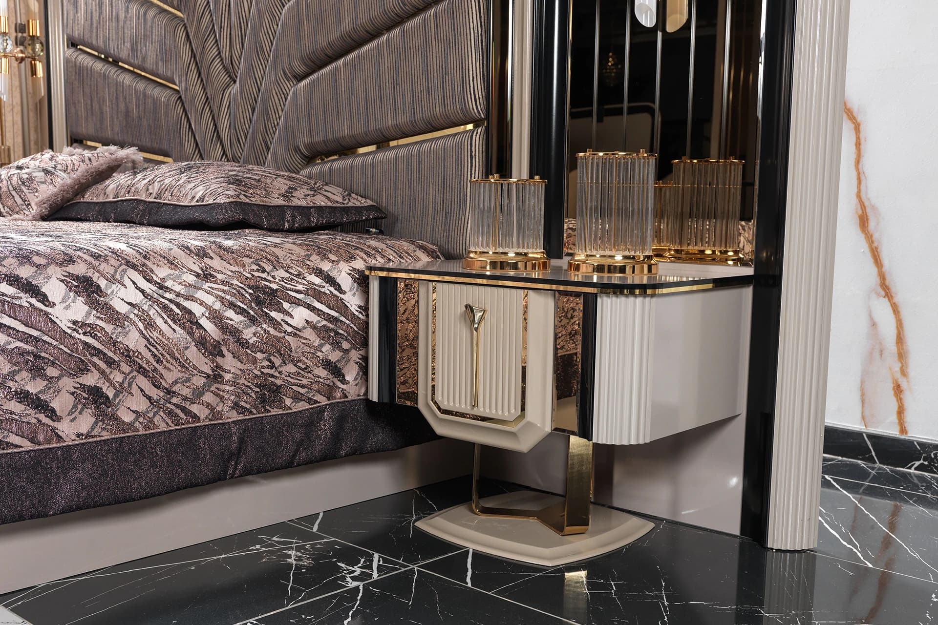 Varno Bedroom Nightstand
