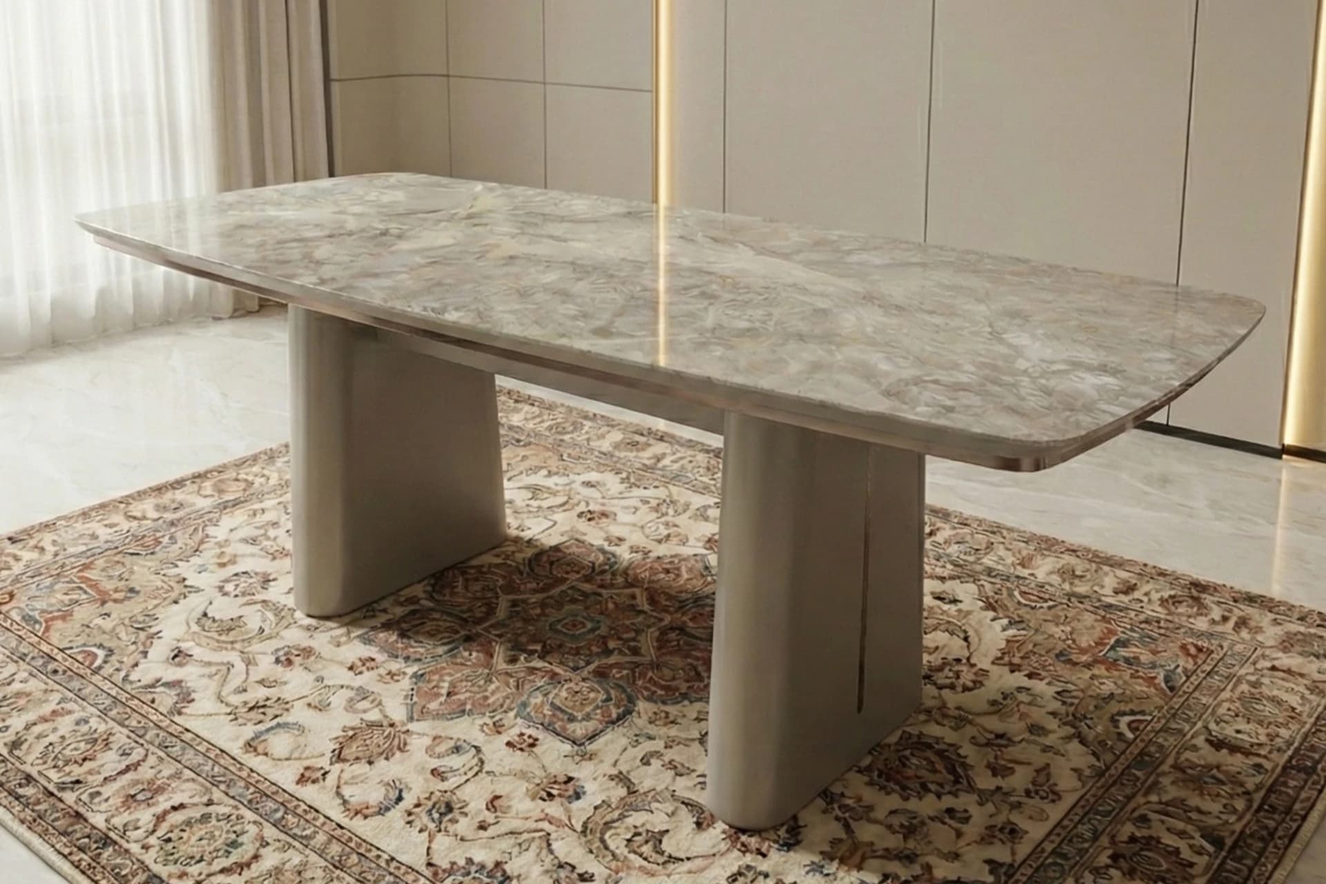 Luna Dining Room Table