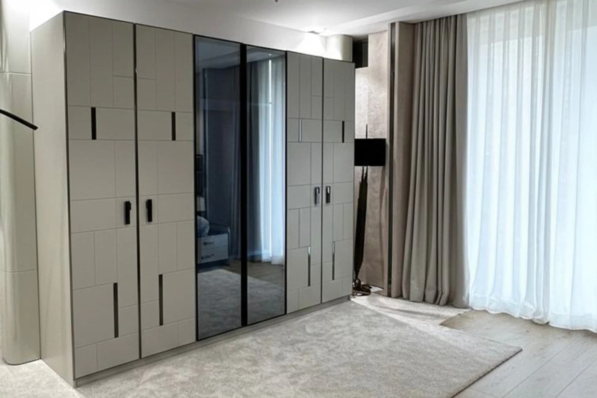 Aura Bedroom Wardrobe