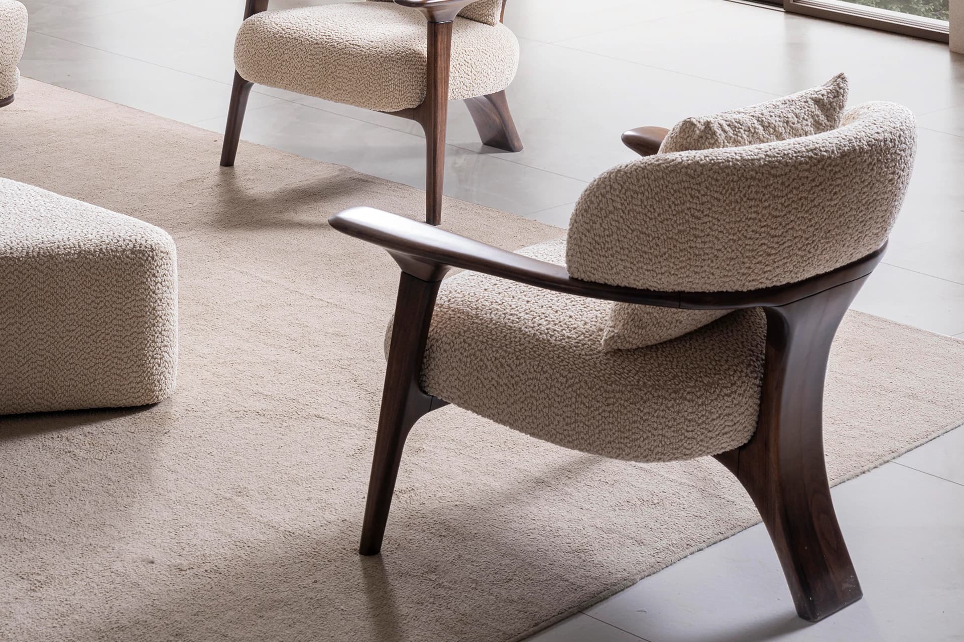 Napoli Living Room Chair Backend