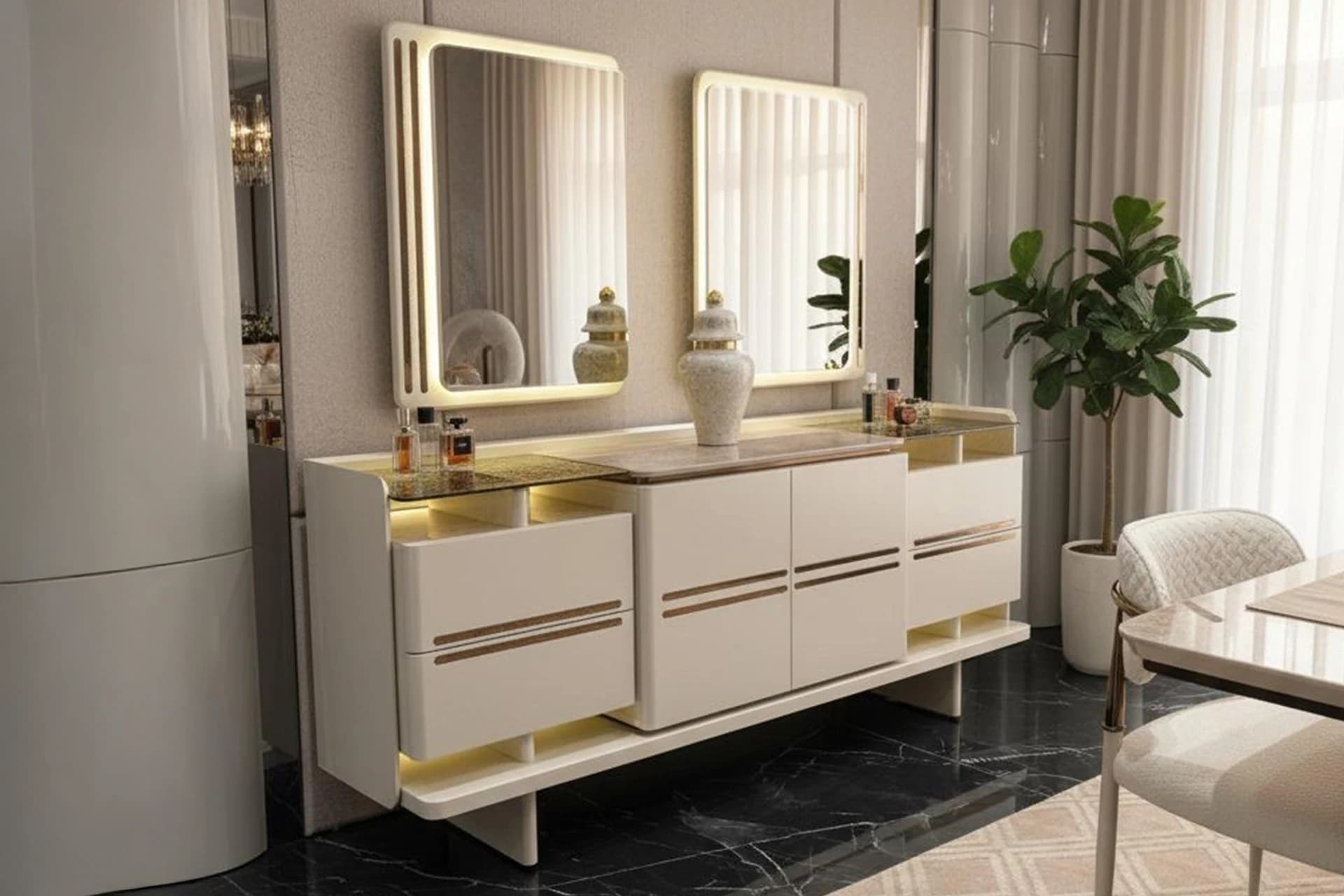 Luna Dining Room Mirrored Console