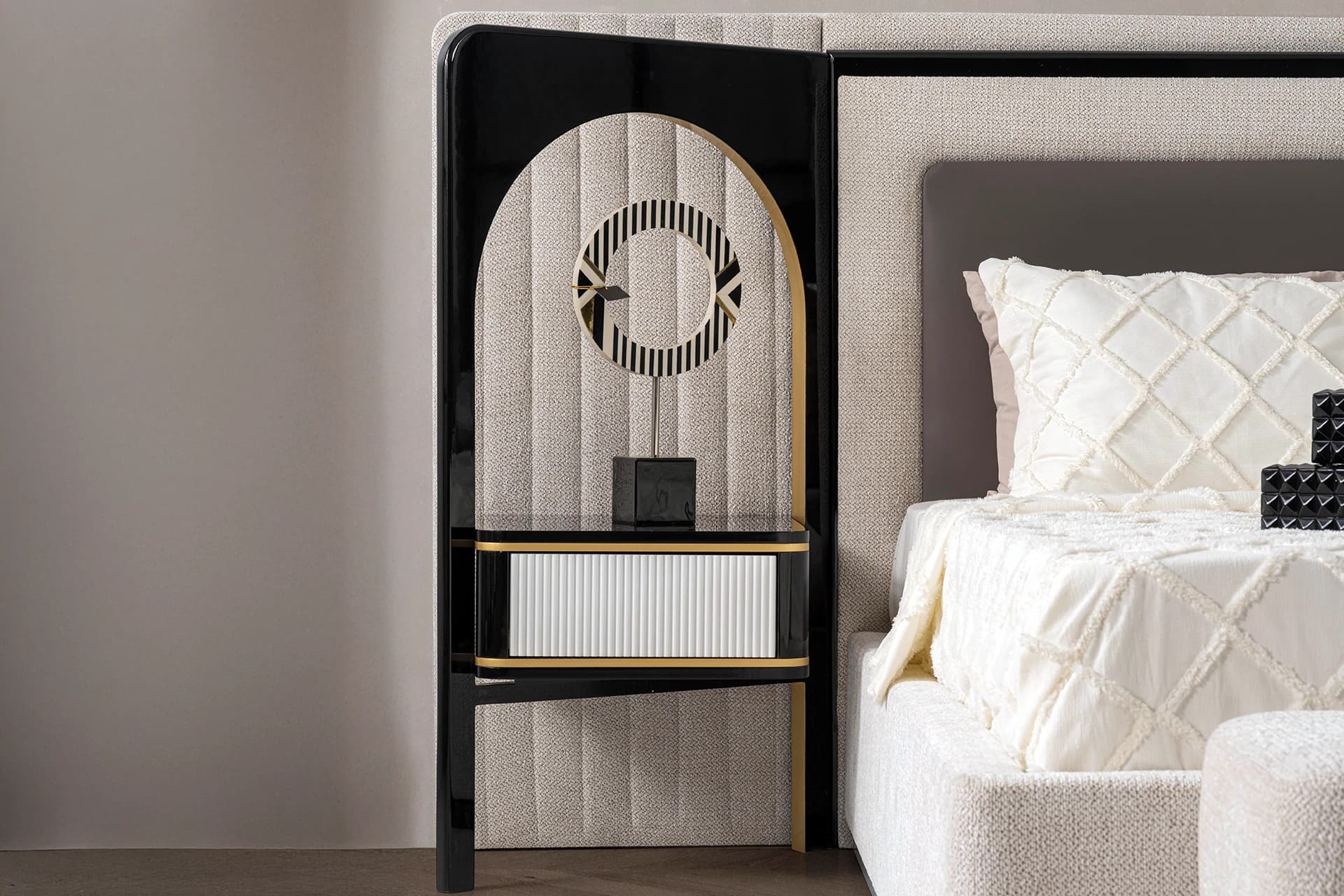 Lizbon Bedroom Nightstand