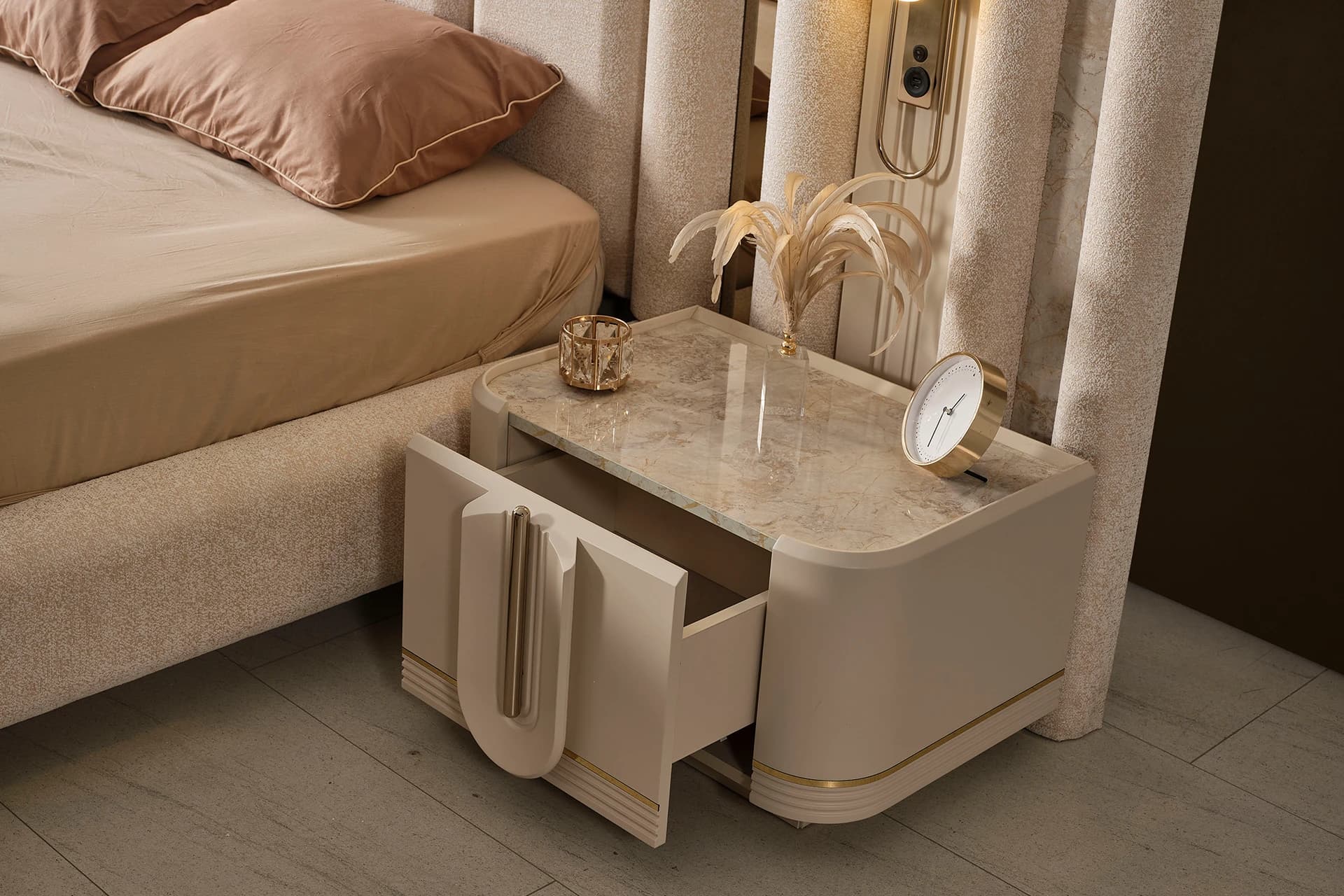 Renaria Bedroom Nightstand