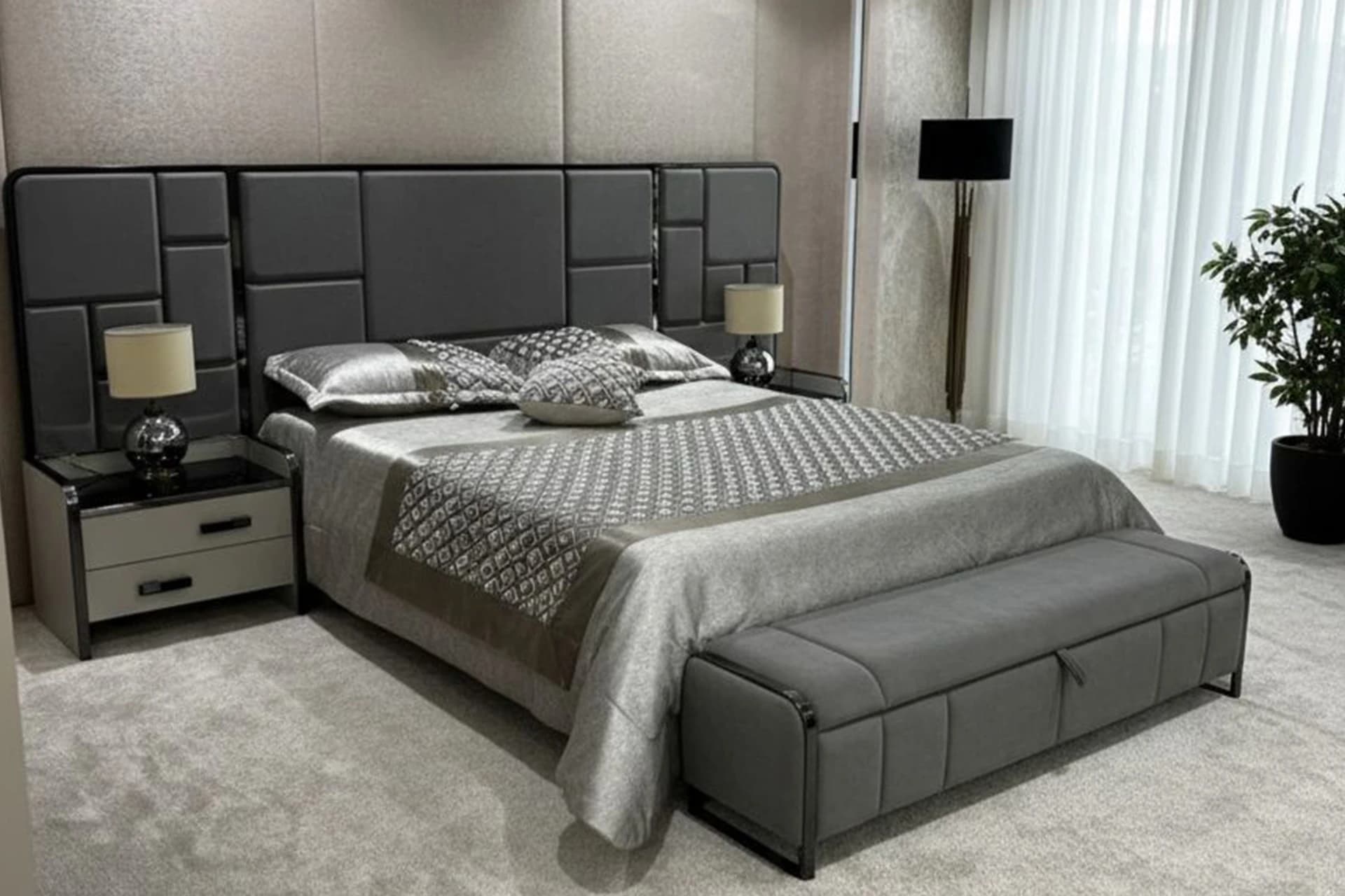 Aura Bedroom Bed