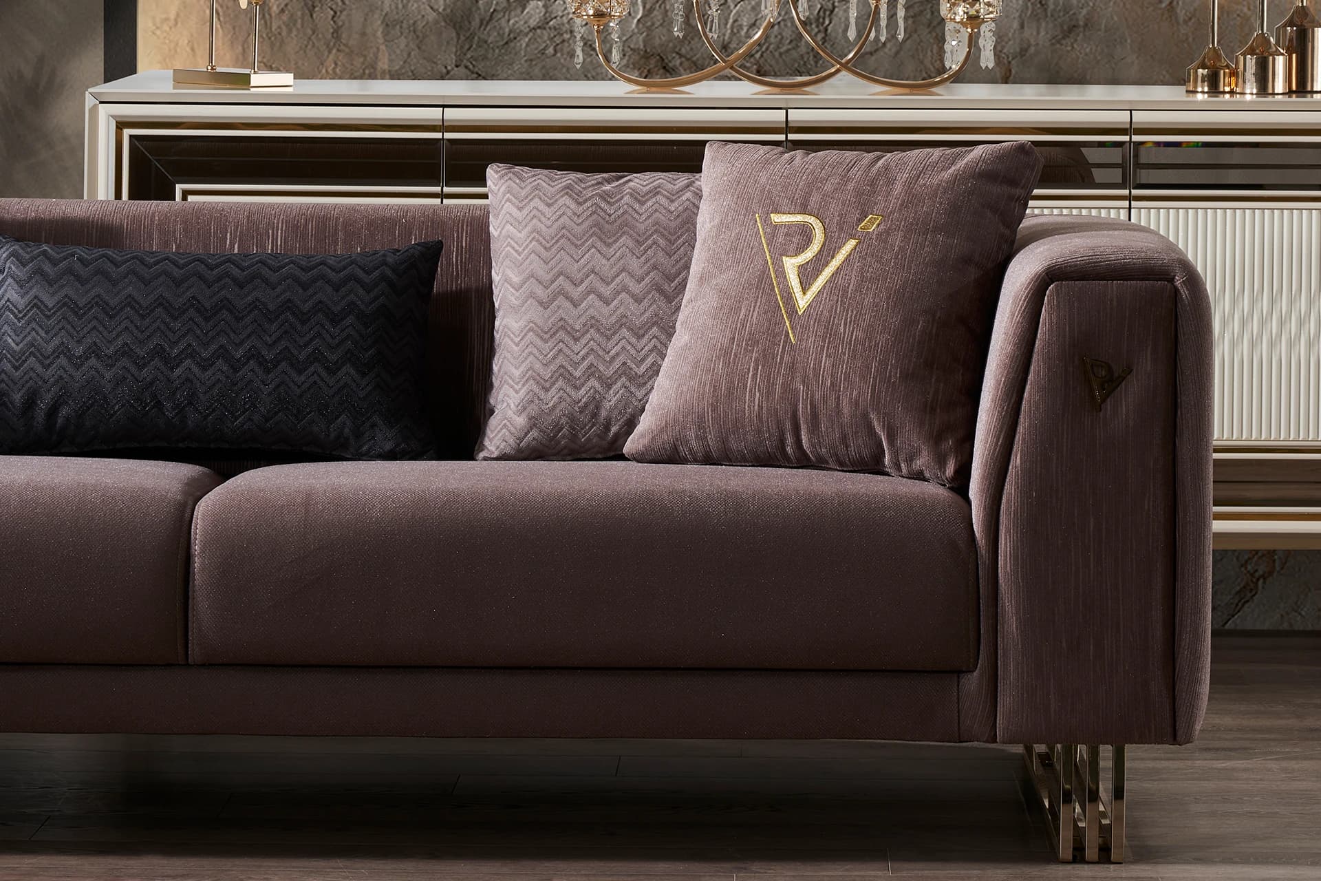 Milano Living Room Exclusive Sofa Detail